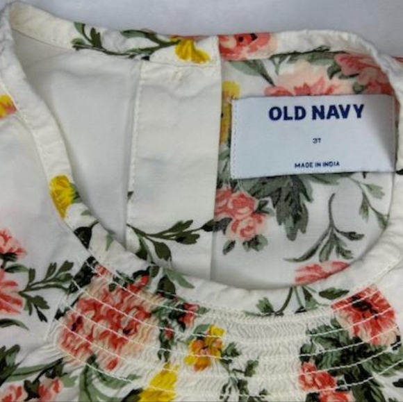 Old Navy Dress A-Line for  Toddlers - Picture 5 of 5